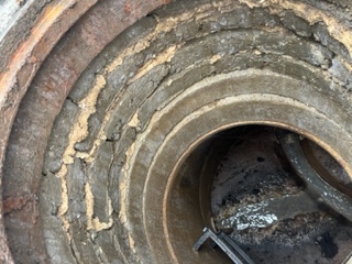 manhole rehab 01